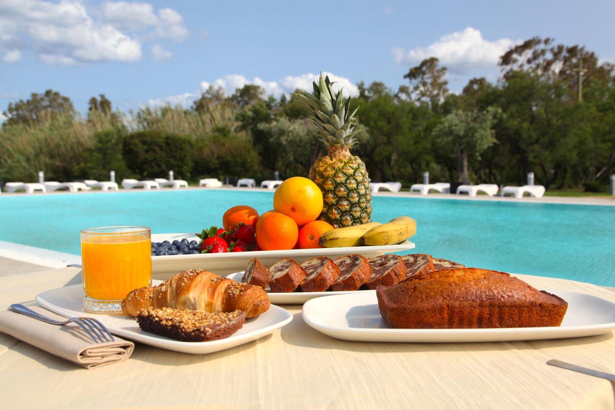 Resort Abbaia Ba Budoni Esterno foto