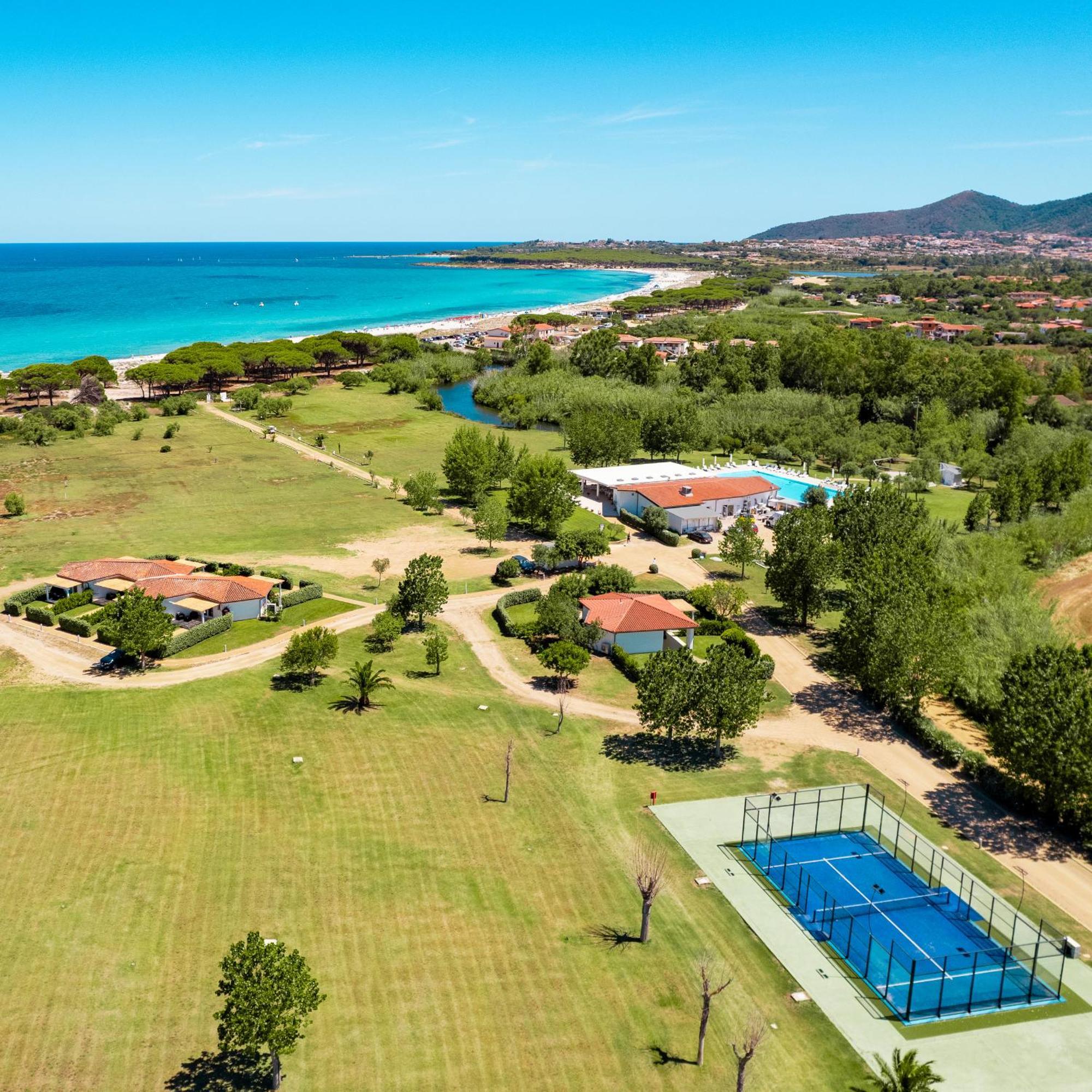 Resort Abbaia Ba Budoni Esterno foto